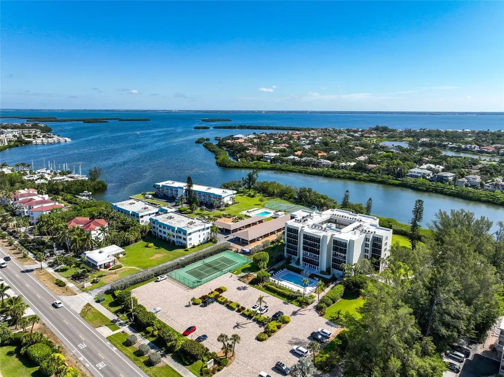 3240 Gulf Of Mexico Drive Longboat Key FL 34228