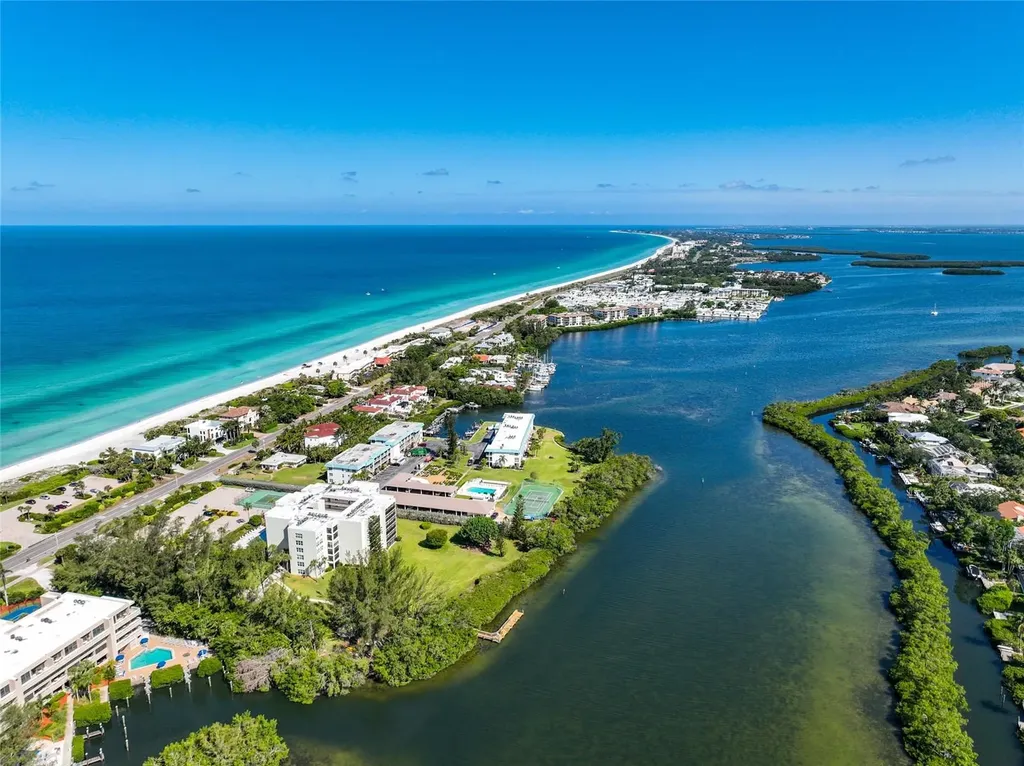 3240 Gulf Of Mexico Drive Longboat Key FL 34228