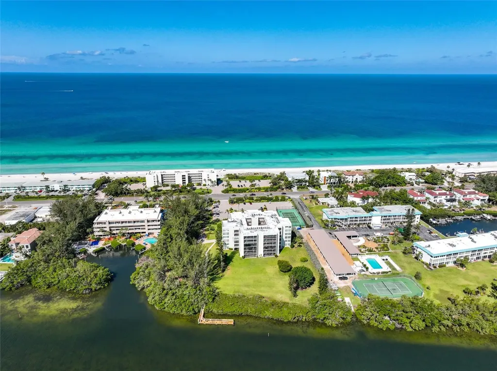 3240 Gulf Of Mexico Drive Longboat Key FL 34228