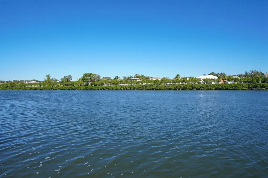 3240 Gulf Of Mexico Drive Longboat Key FL 34228