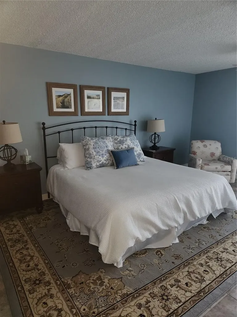 3240 Gulf Of Mexico Drive Longboat Key FL 34228