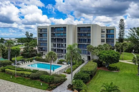 3240 Gulf Of Mexico Drive Longboat Key FL 34228