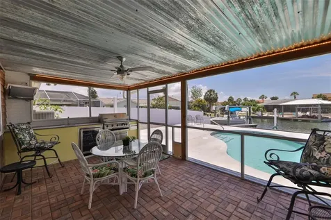 1004 Sago Palm Way Apollo Beach FL 33572