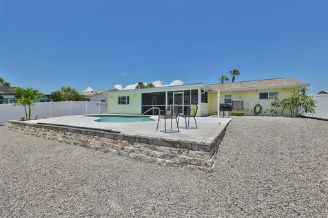 1004 Sago Palm Way Apollo Beach FL 33572