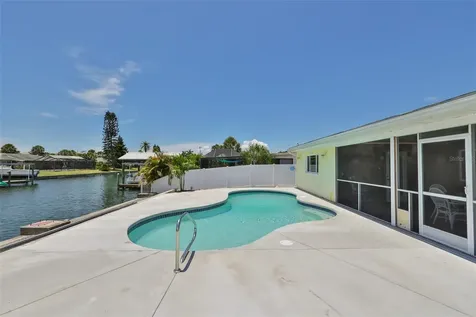 1004 Sago Palm Way Apollo Beach FL 33572