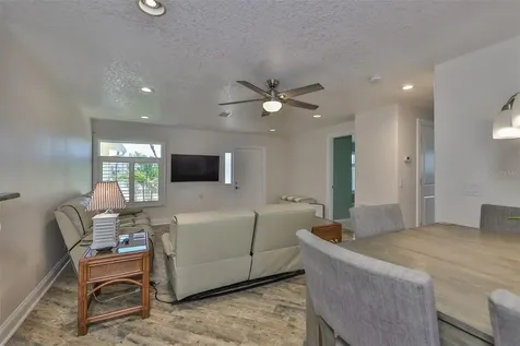 1004 Sago Palm Way Apollo Beach FL 33572