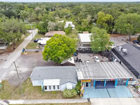 7202 Us Highway 301 S Riverview FL 33578