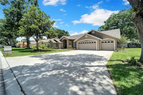 2904 Clubhouse Drive Plant City FL 33566