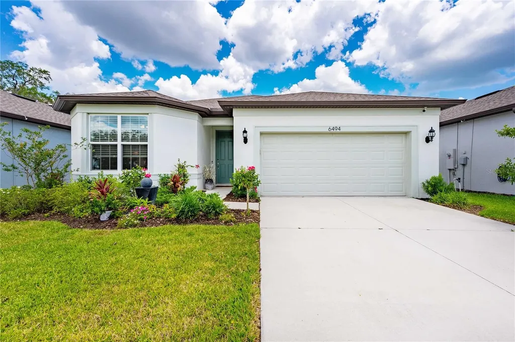6494 Bradford Woods Drive Zephyrhills FL 33542