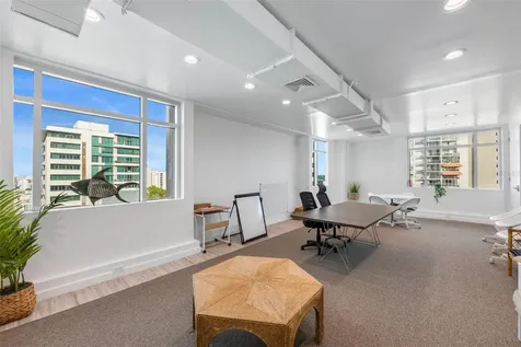 1519, Parada 23 Avenue Ponce De León, Esq Calle Del Parque San Juan PR 00908