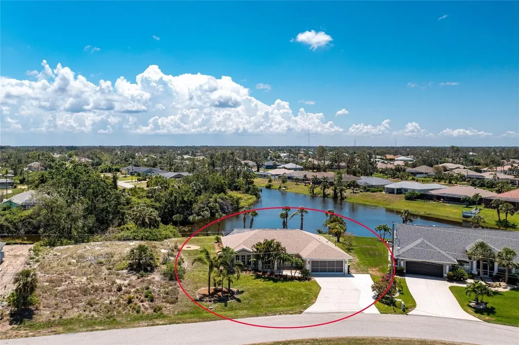 11123 Greenway Avenue Englewood FL 34224