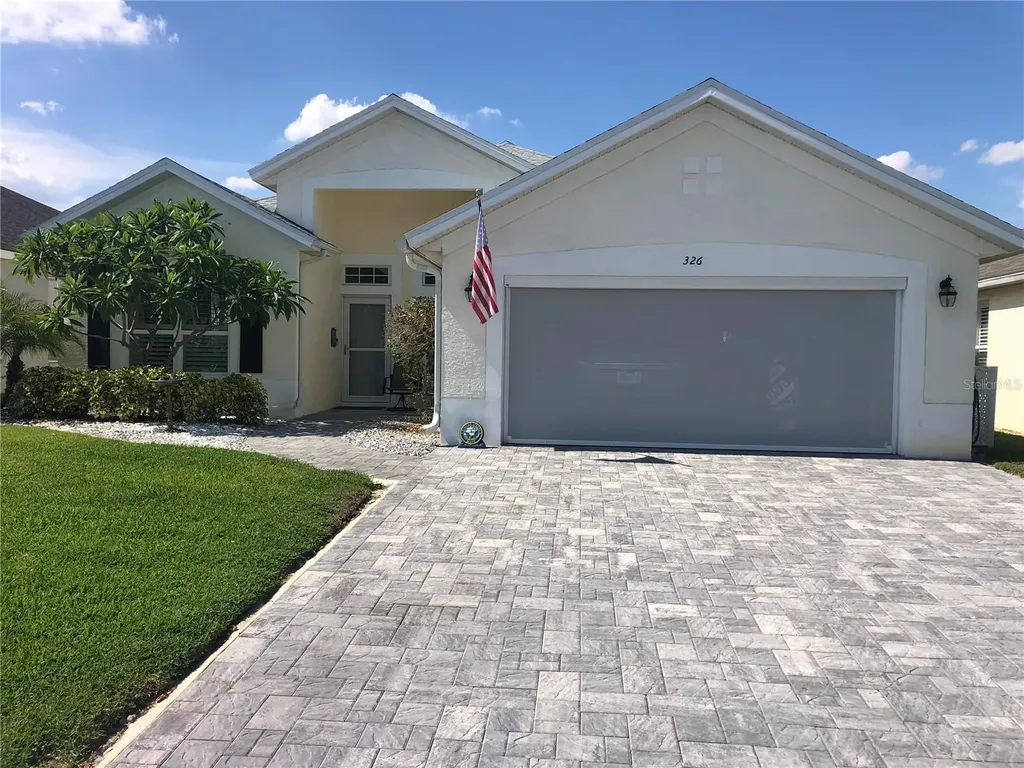 326 Jaybee Avenue Davenport FL 33897