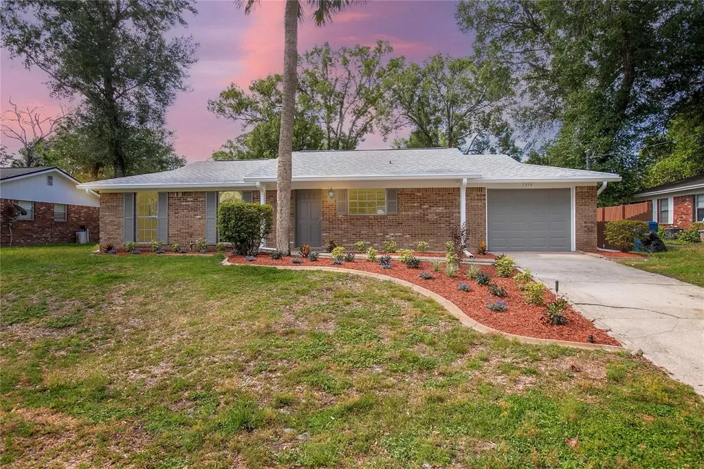 270 W Gardenia Drive Orange City FL 32763