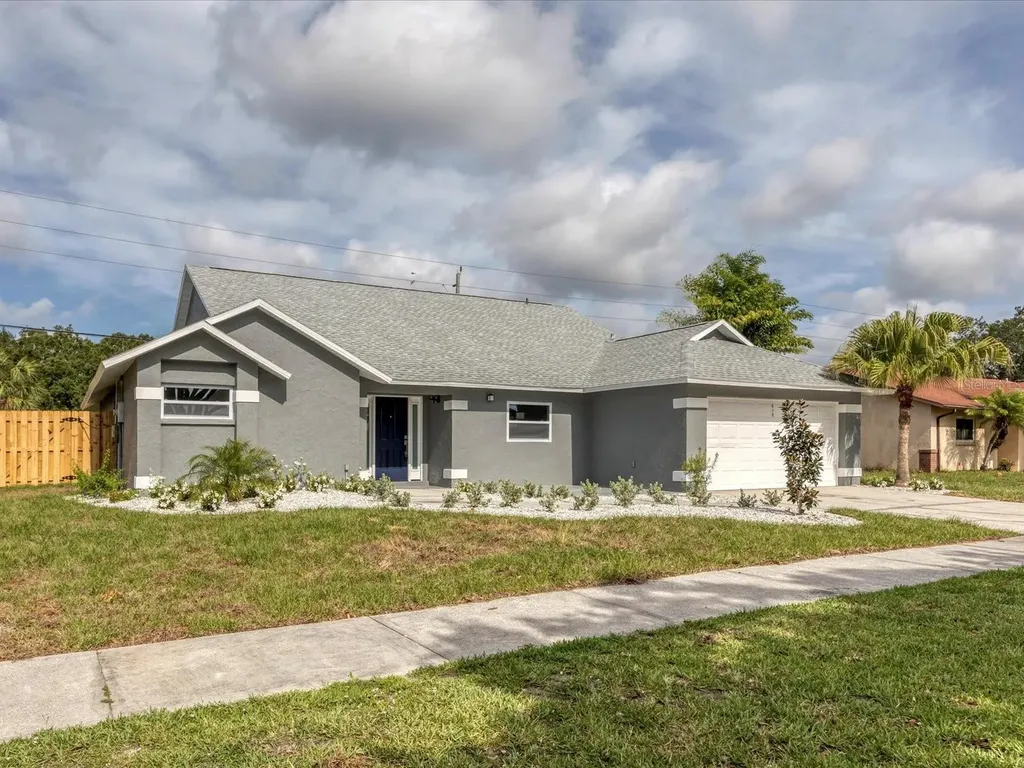 618 Eastpointe Court Sarasota FL 34232