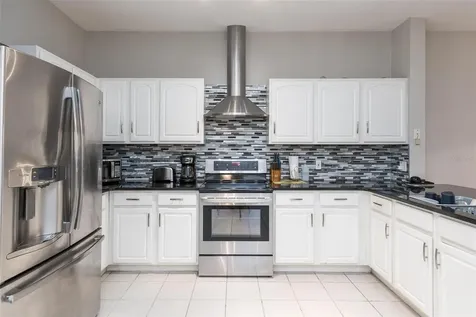12715 Sunland Court Tampa FL 33625