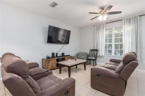 12715 Sunland Court Tampa FL 33625