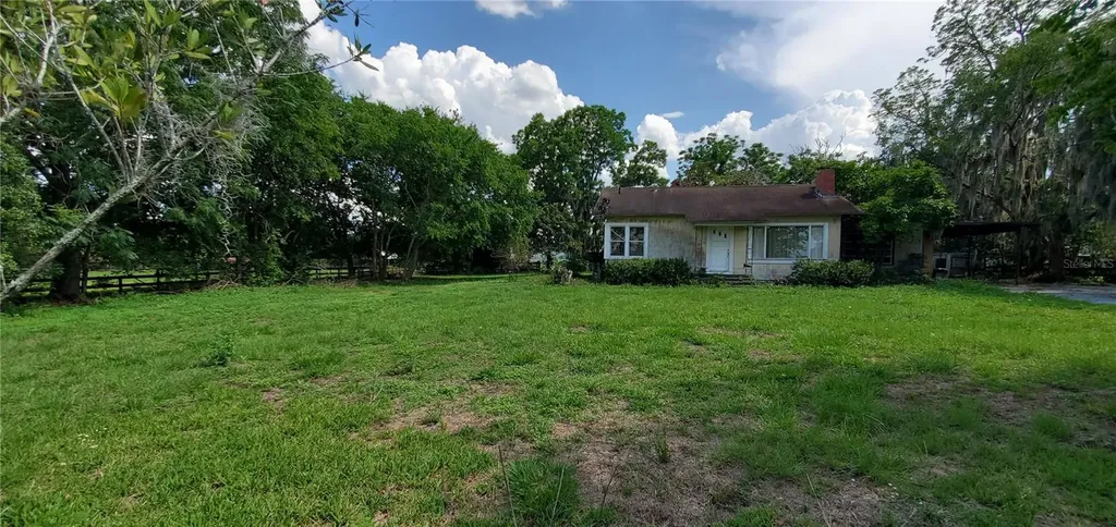 5700 SE 145th Street Summerfield FL 34491