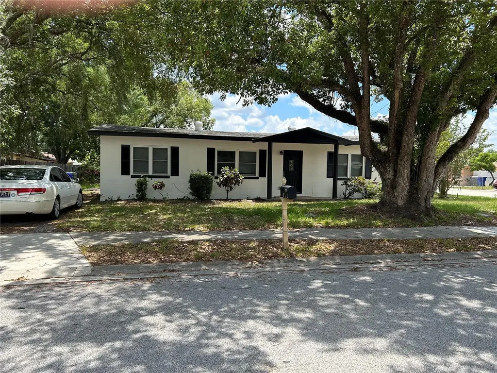 1804 Ernest Street Kissimmee FL 34741