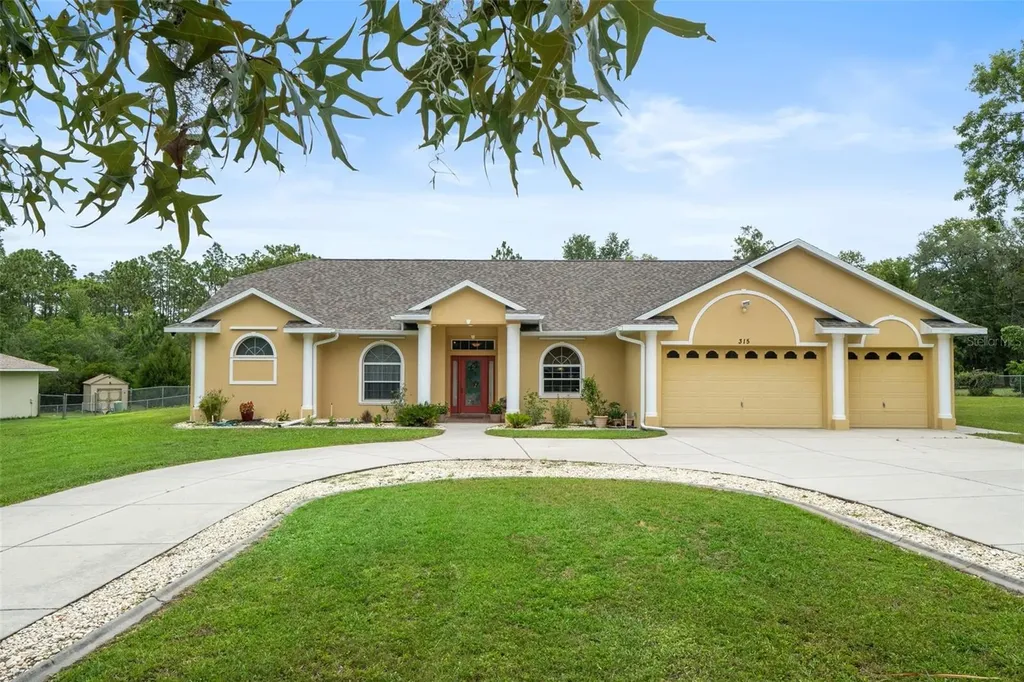 315 N Pompeo Avenue Crystal River FL 34429