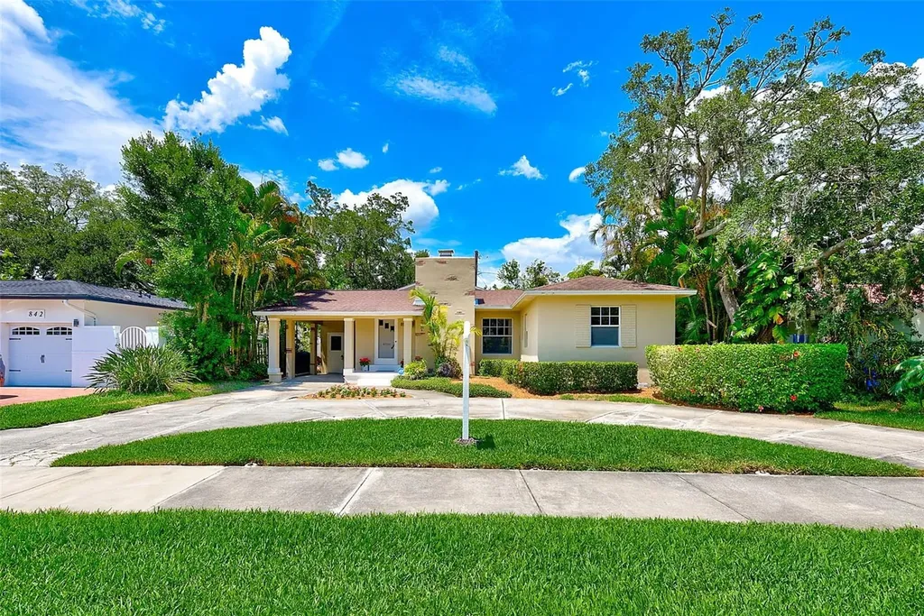 852 Snell Isle Boulevard NE St Petersburg FL 33704