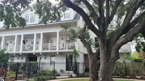 2442 W Mississippi Avenue Tampa FL 33629