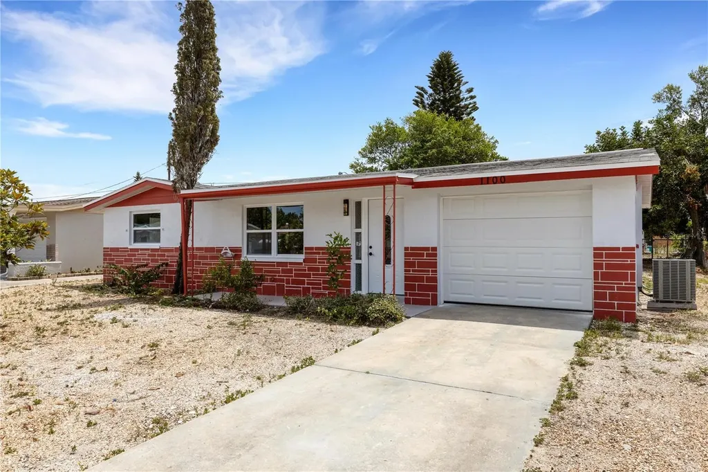 1100 Clairborne Street Holiday FL 34690
