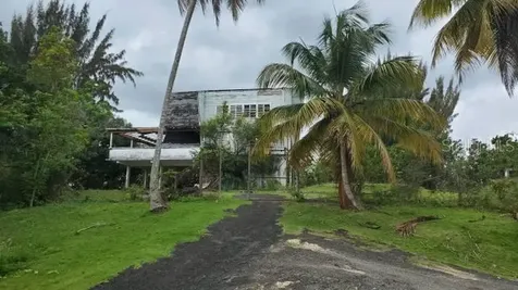 Km. 1.8 Pr-678 Vega Alta PR 00692