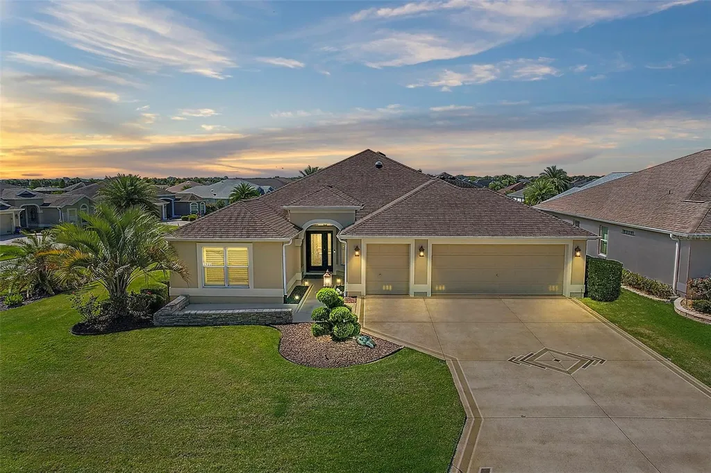 1922 Quailey Court The Villages FL 32163