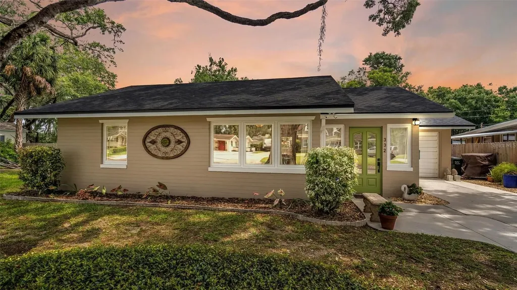 332 Easton Drive Lakeland FL 33803