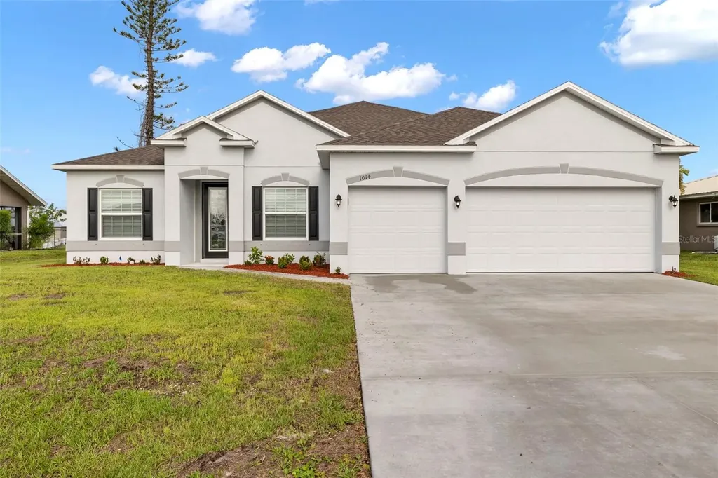 1014 SW 11th Place Cape Coral FL 33991
