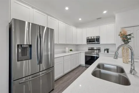 1014 SW 11th Place Cape Coral FL 33991