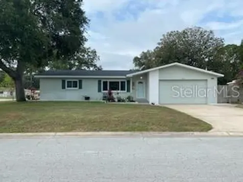 2241 Curtis Drive N Clearwater FL 33764
