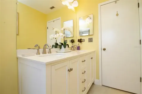 1986 Georgia Circle S Clearwater FL 33760