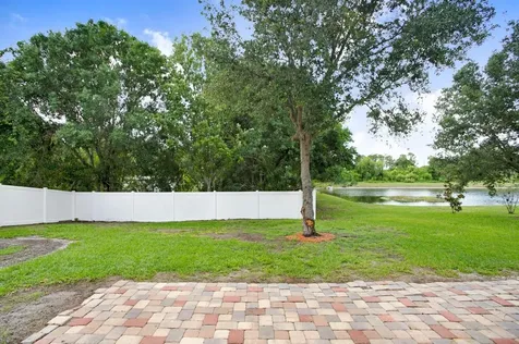 10732 Carloway Hills Drive Wimauma FL 33598