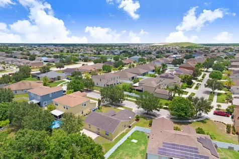 10732 Carloway Hills Drive Wimauma FL 33598