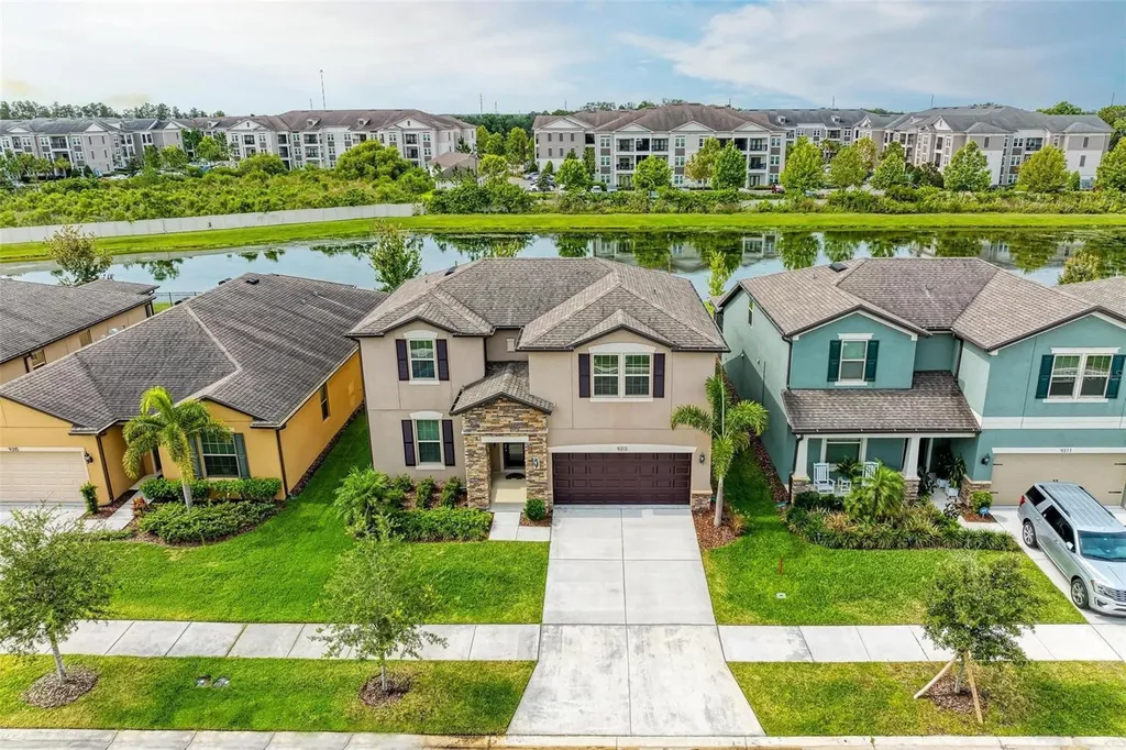 9313 Tradewater Oaks Court Riverview FL 33578