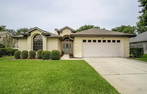 4900 Treasure Cay Road Tavares FL 32778