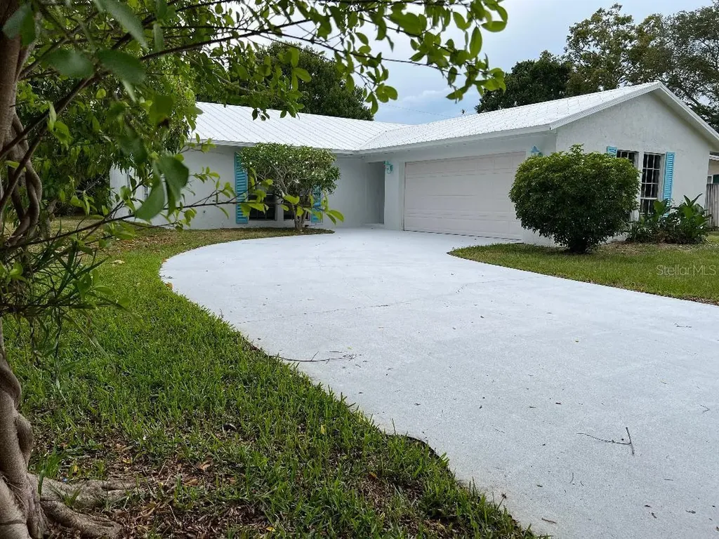 255 19th Avenue Vero Beach FL 32962