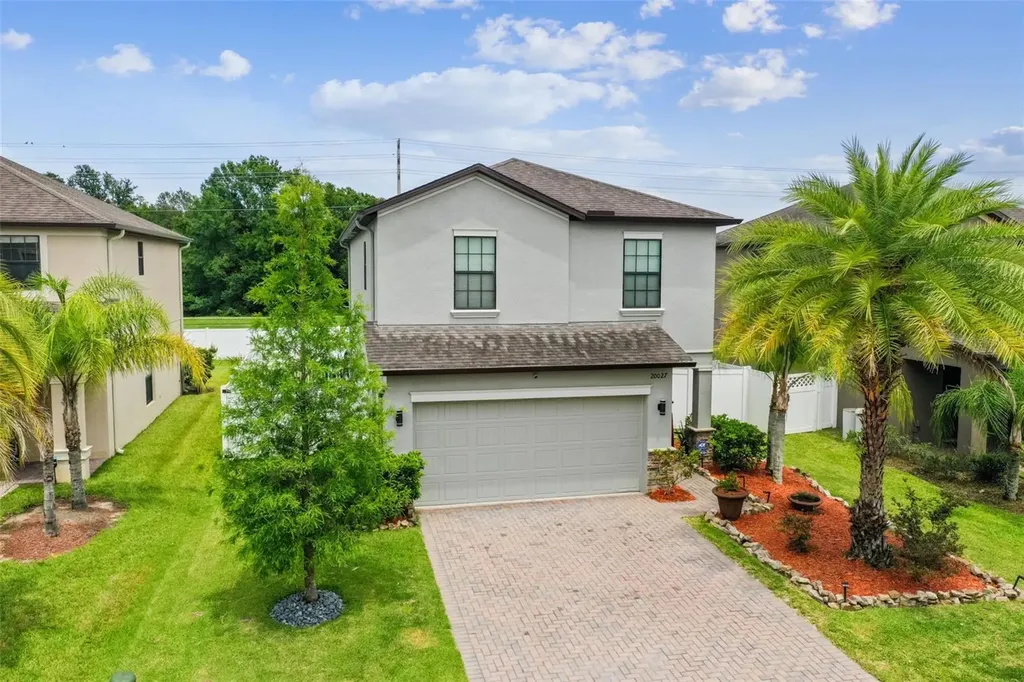 20027 Satin Leaf Avenue Tampa FL 33647