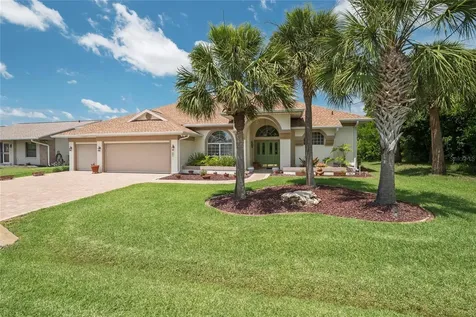 39 Clinton Court N Palm Coast FL 32137