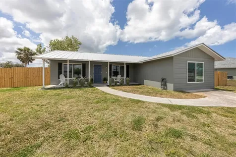 857 E 4th Street Englewood FL 34223