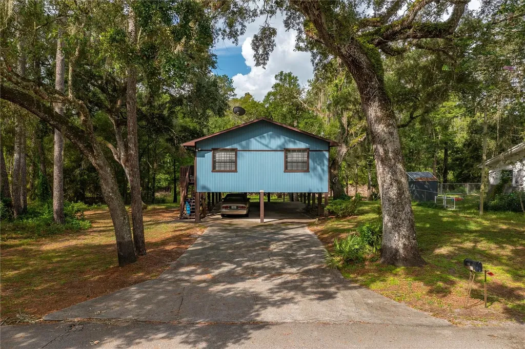 3395 Riderwood Drive Dade City FL 33523