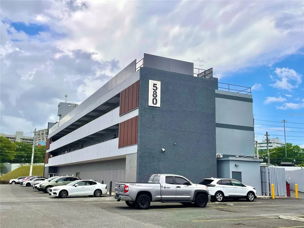 580 Buchanan Guaynabo PR 00968