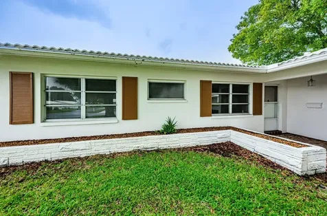 14039 94th Place Seminole FL 33776
