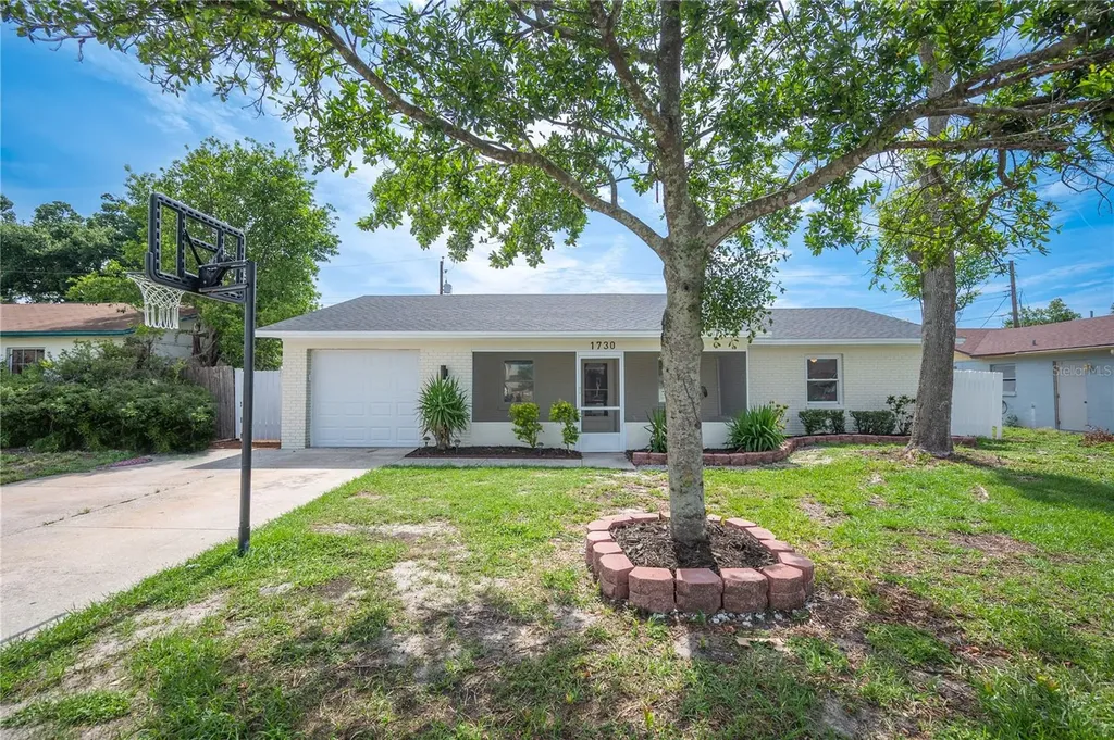 1730 Cordova Circle W Lakeland FL 33801