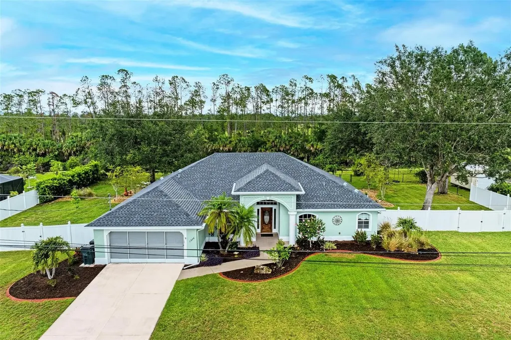 1976 Grandview Drive North Port FL 34288