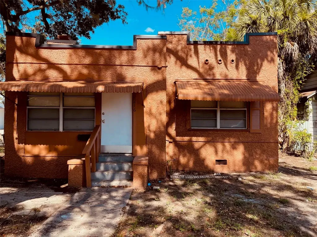 2216 26th Street S St Petersburg FL 33712
