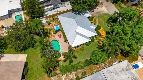 6107 14th Avenue Drive NW Bradenton FL 34209
