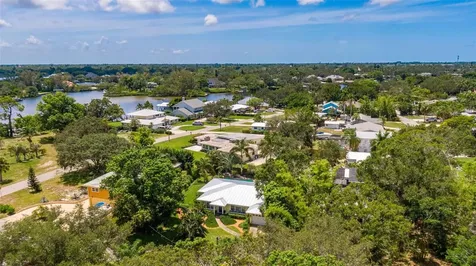 6107 14th Avenue Drive NW Bradenton FL 34209