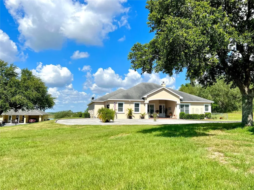 3622 S Scenic Highway Lake Wales FL 33898
